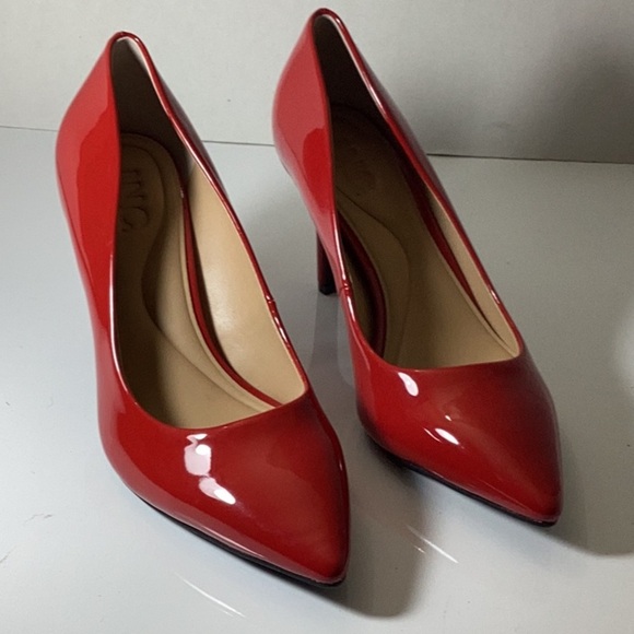 INC International Concepts Women's Zitah Pointed Toe Pumps, - Picture 5 of 10